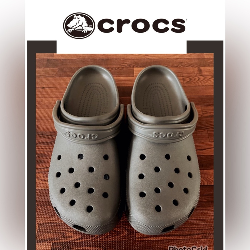 Chocolate Taupe Crocs 🐊 women’s 6